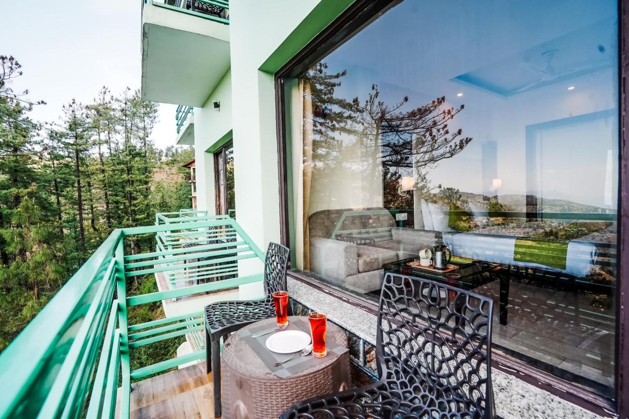 Nature Valley View Resort Mashobra !! Luxury Choice !! Gaming Zone !! Open Terrace !! Big Parking 西姆拉 外观 照片
